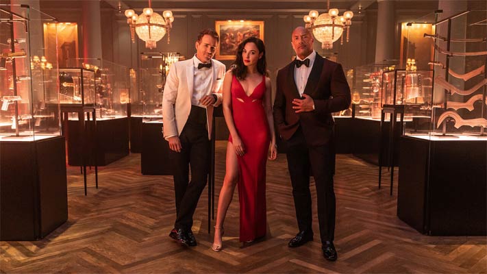 alerta vermelho red notice netflix gal gadot dwayne johnson ryan reynolds