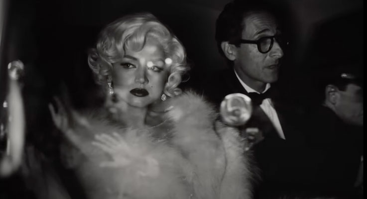blonde Marilyn